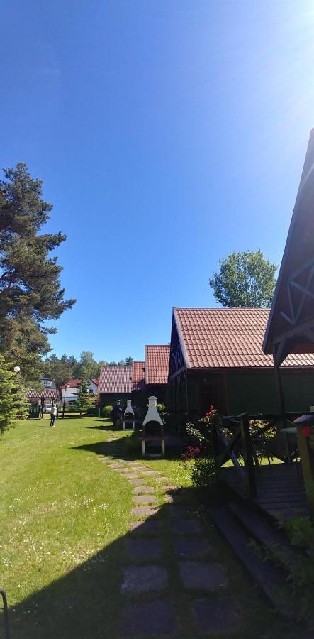 Domki Letniskowe Baltyk Leba Exterior foto